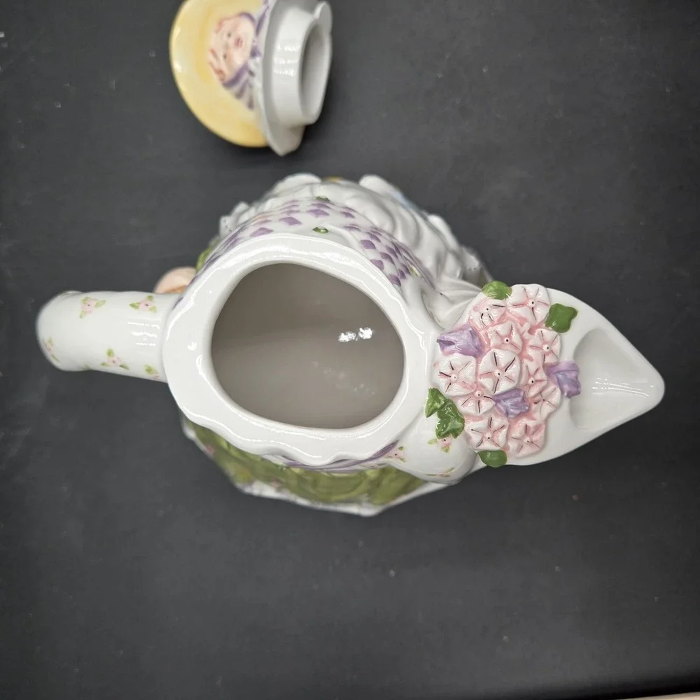 Storybook Village Collection Mary Mary Quite Contrary Tea Set‎ Dept 56 w/ box